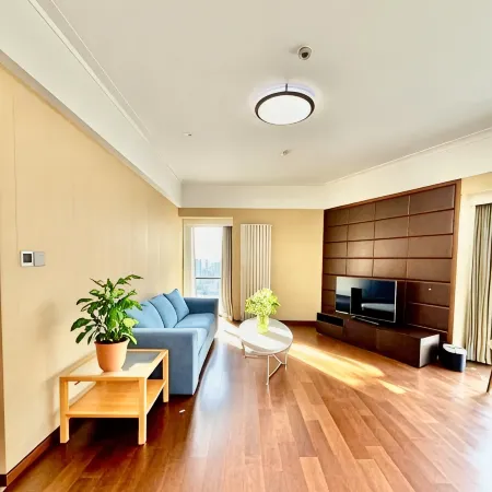 Xiaoxiang Mama Scenic Apartment (Dalian Railway Station Zhongshan Square) Отели рядом с достопримечательностью «Даляньская телебашня»