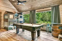 Your Smoky Mountain Escape: Hot Tub, Fireplace & More - مسبح خاص