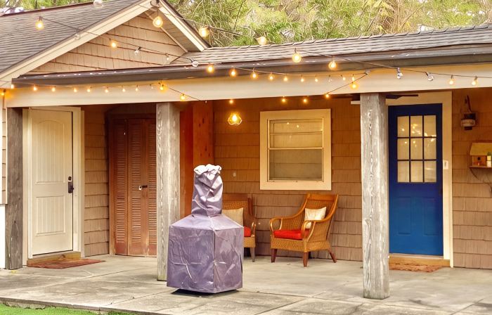 The Little Manor on 7th, secluded cottage moments from Historic Downtown Laurel