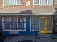 Trendy & Spacious Apartment on Chicken Alley, in the heart of Downtown Asheville - Condos