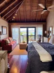 Beautiful Beachfront Villa on Sapphire Beach with Generator and Dishwasher - Boutique