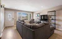 3bd 2bath 1 block from beach & attractions! Beach Passes & 2 parking spaces - 3-نجوم