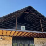 The Rock Stack: Ruggedly luxurious 3 bedroom, 3 bathroom on the Llano River