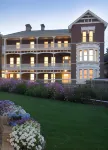 Auldington Hotel