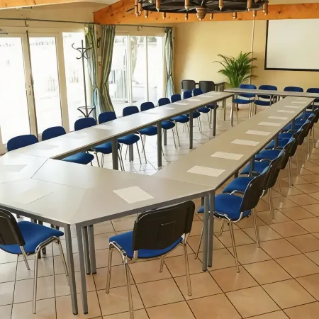 Logis Hôtel Acotel Avignon Nord