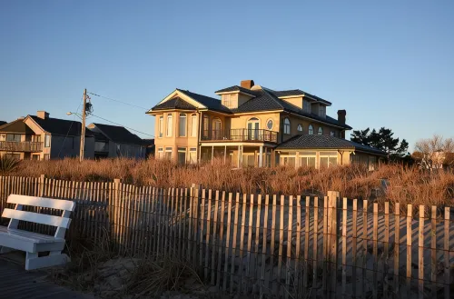 OCEANFRONT GATED ESTATE @ end of Boardwalk! Pool, Jacuzzi & sleeps 14