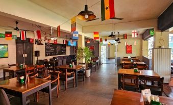 The Lion Pub & Hotel