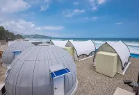 Samcheok Awesome Beach Glamping - Swimmingpools
