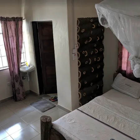 Casa Del Turista