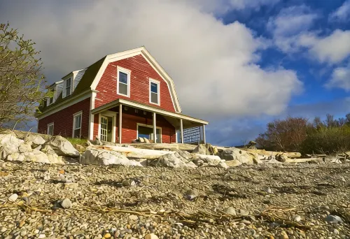 This IS the Place - Intimate Cottage with Oceanfront Views and AC! - 4-Star