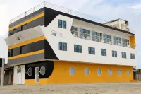 Hotel Crucero โรงแรมใน