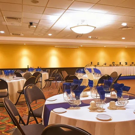 Park West Inn