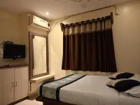โรงแรมไซ บาลาจิ - ห้องครัว