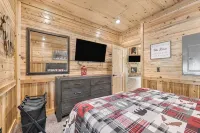 Bison Creek Lodge+WiFI+AC+10Miles2YNP - 4-Star