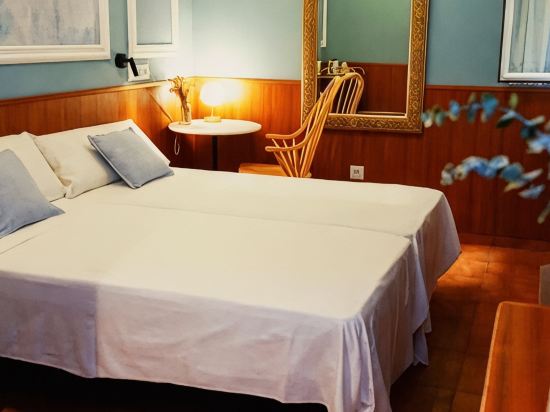 Hostal La Vera