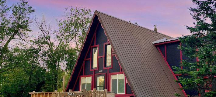 THE CAMPFIRE LODGE @ BIG POWDERHORN MTN WITH HOT TUB Hotels in Gogebic County