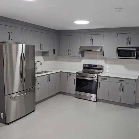Fully Furnished Holiday Rental 02 Br Suite