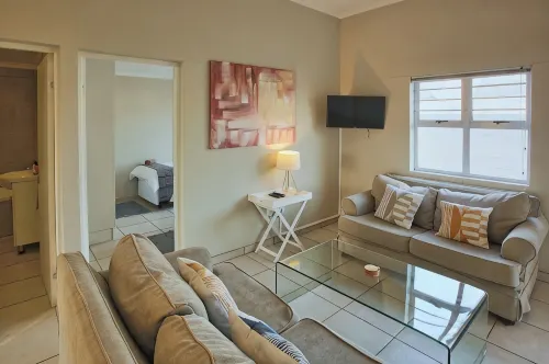 The Nook, Langebaan 4-Sleeper - 주차장