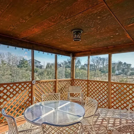 Lewes Beach Retreat 2 Minute Walk to Bay!