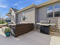 Cozy Lakeside Cottage for Families and Fun Seekers. Game room - Large Soaker Tub Hotels in Lewis