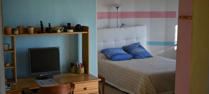 Air-Conditioned 2-Room Apartment Between 2 Beaches + Pool & Pergola - Giens Hotels in Hyeres