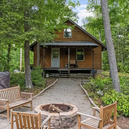 Welcome to Outlaw Acres at Hatfield McCoy. Mountain Home on 21 Acres