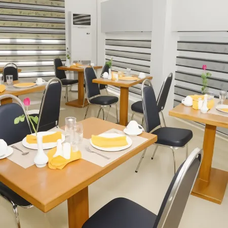 Hotel YNO