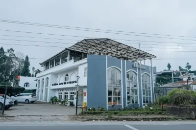 Tani Jiwo Hostel Hoteles en 