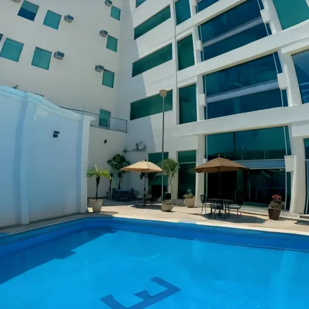 Hotel Mision Leon