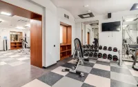 Grand Poet Hotel and Spa by Semarah - Gym