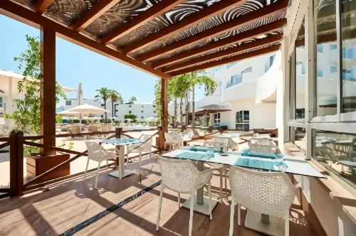 AluaSun Continental Park Hotel & Apartments - Beach