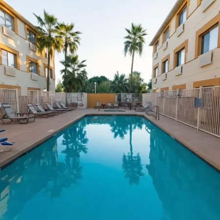 Spark by Hilton Tempe Phoenix Airport
