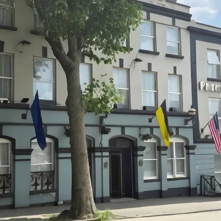 Phoenix Park Hotel