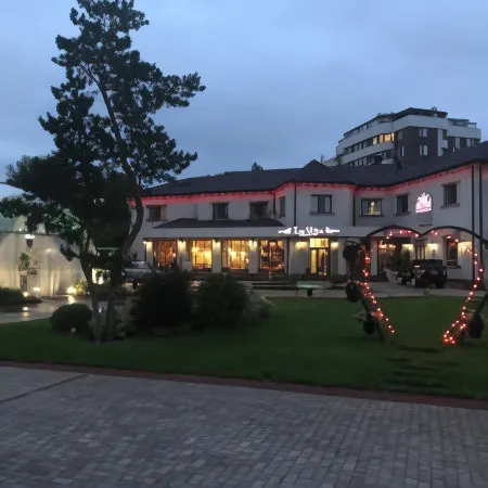 Park Hotel (Парк-Отель)
