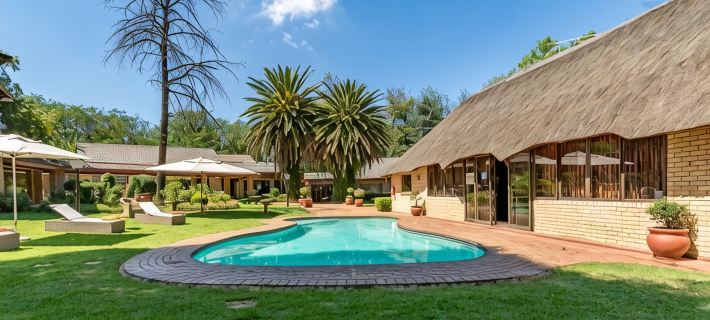Hoyohoyo Chartwell Lodge Hotels in Johannesburg