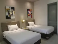 Sweet Garden Guest House - Pensions