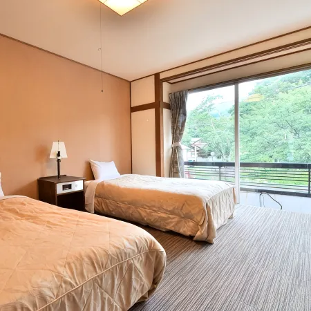 Alpine Route Hotel