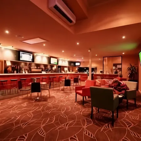 Sundowner Motel Hotel