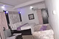 Rizz Park Hotel & Event Center - Fitnessstudio