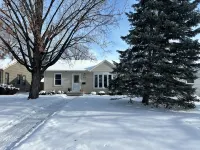 The Sheridan House! Your Minneapolis Home! - 3-Star