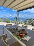 The swimming villa with pool