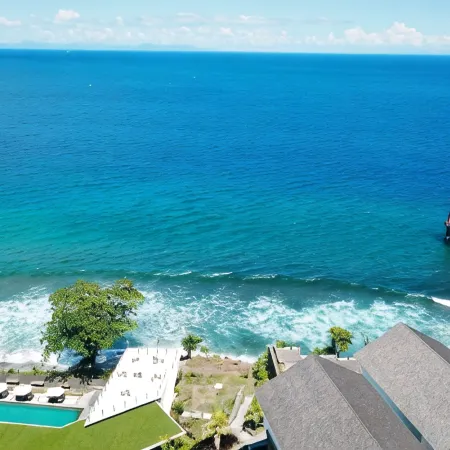 Rajavilla Lombok Resort - Seaside Serenity