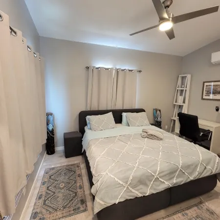 Chandler Nightlife Nook: Charming ADU in the Heart of Downtown Chandler # 310374