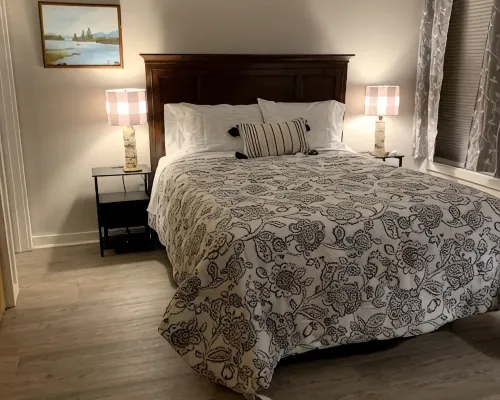 Serene Mountain Retreat Hoteles en Plymouth