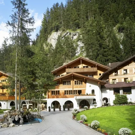 Waldhotel Doldenhorn