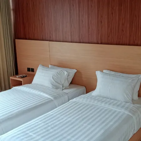Hiromi Glamping Anyer Beach Resort