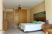 Hotel Sierra Luz - parkir