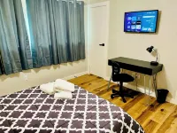 House 3-bedroom 2,5 Baths FREE Garage Parking with WiFi and AC, Washer, Dryer