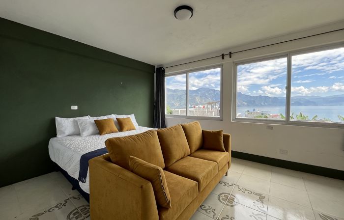 Lush Villa with Private Pool & Lake View - Pet Friendly