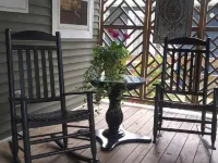 Elegant private suite located downtown historical Chickamauga, Ga - 3-Star